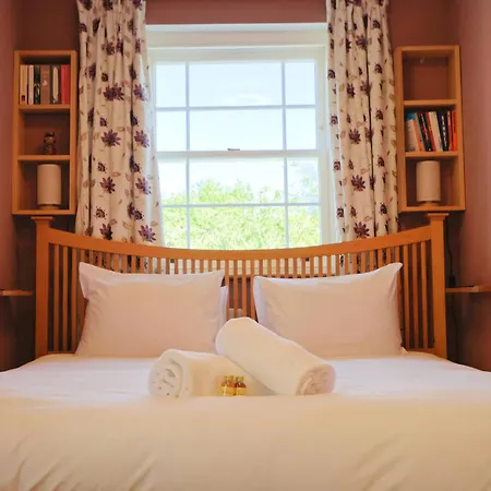 Two Bedroom House With Beautiful Garden Casa vacanze Bristol