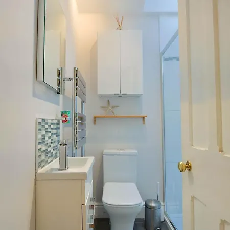 Two Bedroom House With Beautiful Garden Casa vacanze Bristol