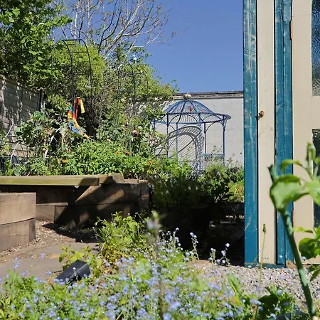 Two Bedroom House With Beautiful Garden Casa vacanze Bristol